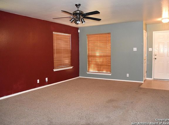 2nd image of 2643 Hunt St