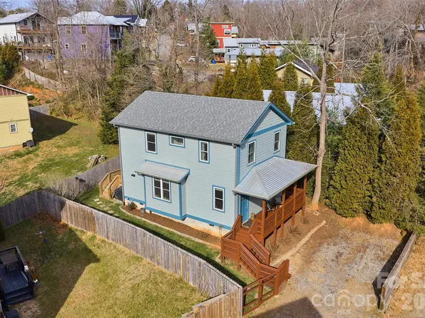 444 State St, Asheville, NC 28806