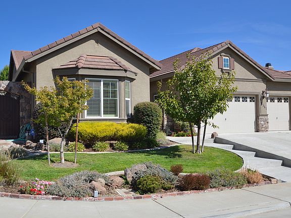 2nd image of 8547 Mandorla Cir