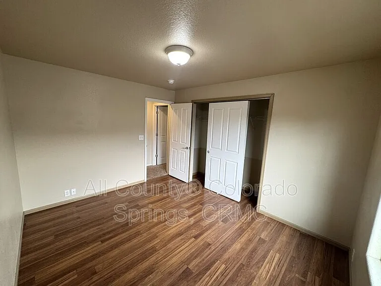 7332 Sandy Springs Point — Photo 19