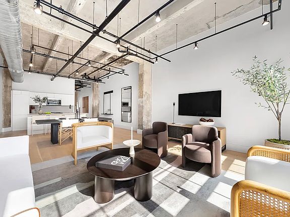 4th image of 475 Kent Ave APT 305A