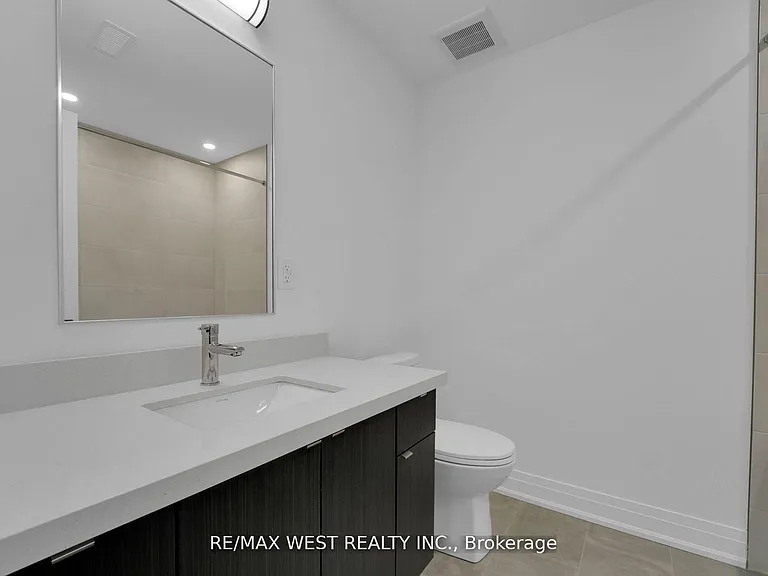 521 Saint Johns Rd #LOWER — Photo 12