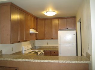 1800 Elcadore Dr #4, Anchorage, AK 99507