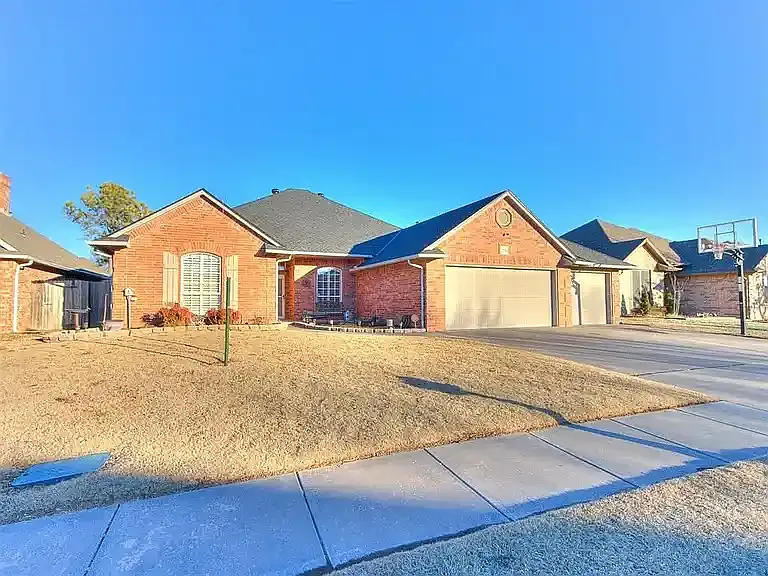 12916 Red Hawk Ln — Photo 8