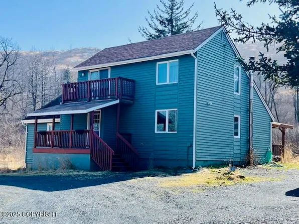 734 Willow Cir, Kodiak, AK 99615