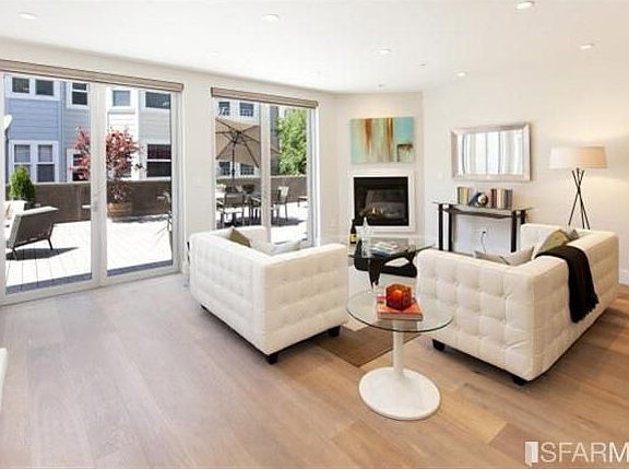 2nd image of 736 Valencia St #201