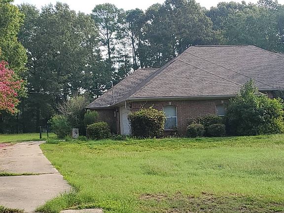 3rd image of 517 Trailridge Cir