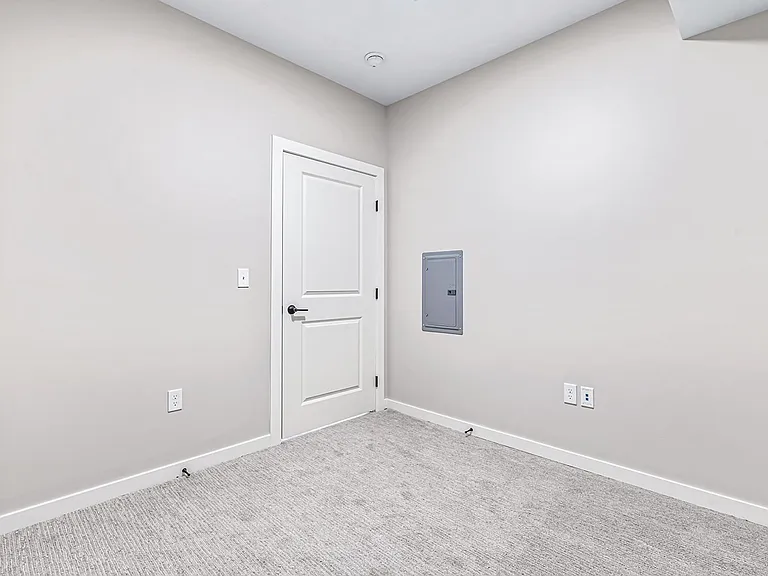 Asher Apartments - LIMITED-TIME OFFER 8 WEEKS FREE! — Photo 34