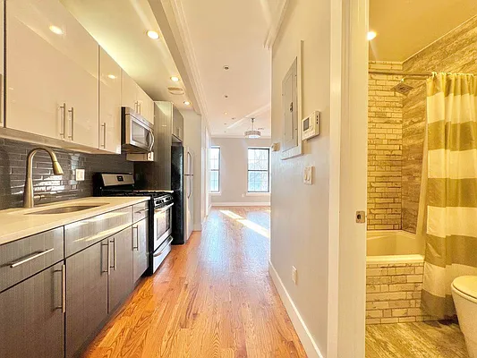 Rented by Doorway NYC, LLC | media 5