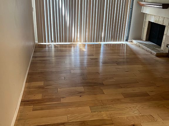3rd image of 535 Woodside Oaks APT 1