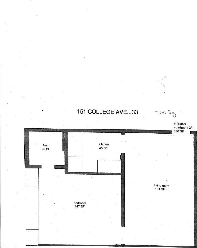 1 Bedroom, 1 Bath Apartment — Photo 4