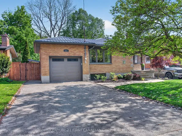 681 Brant St, London, ON N5Y 3M9