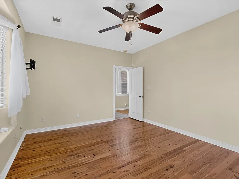 9715 Larnaca Rd NE — Photo 24