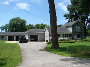 501 S Main St, Bassett, IA 50645