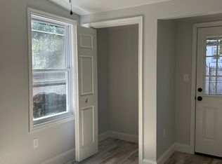 1138 Walnut St, Chester, PA 19013