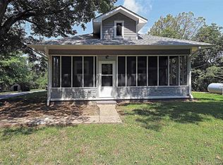 1622 Roth Dr, Scott City, MO 63780