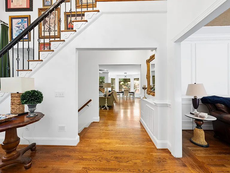 106 Birkhaven Dr — Photo 15