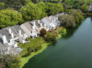 5 Town Park Ln APT D, Charleston, SC 29412