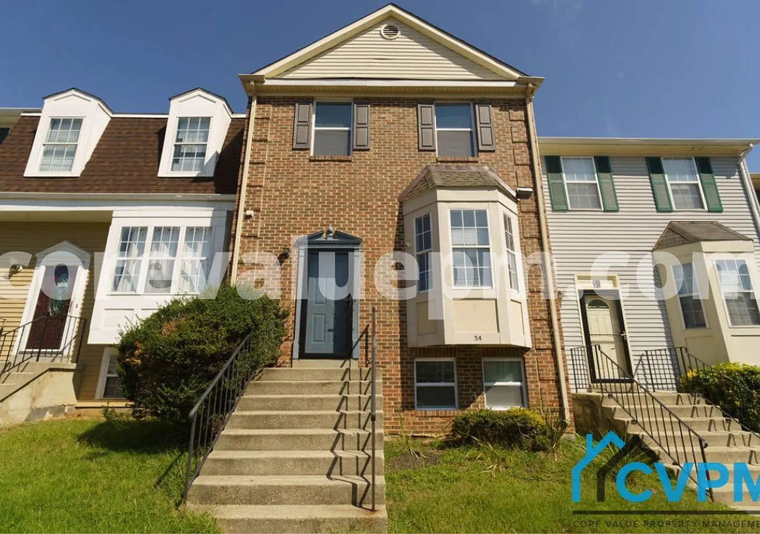 54 Joyceston Way — Photo 2