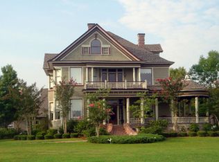 369 Fannin Landing Cir, Brandon, MS 39047