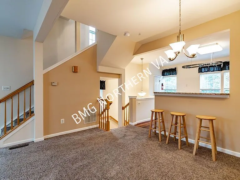5819 Pearson Ln — Photo 10