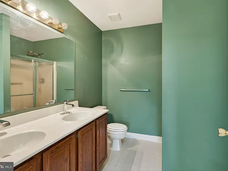 3 Oak Leaf Ln — Photo 33