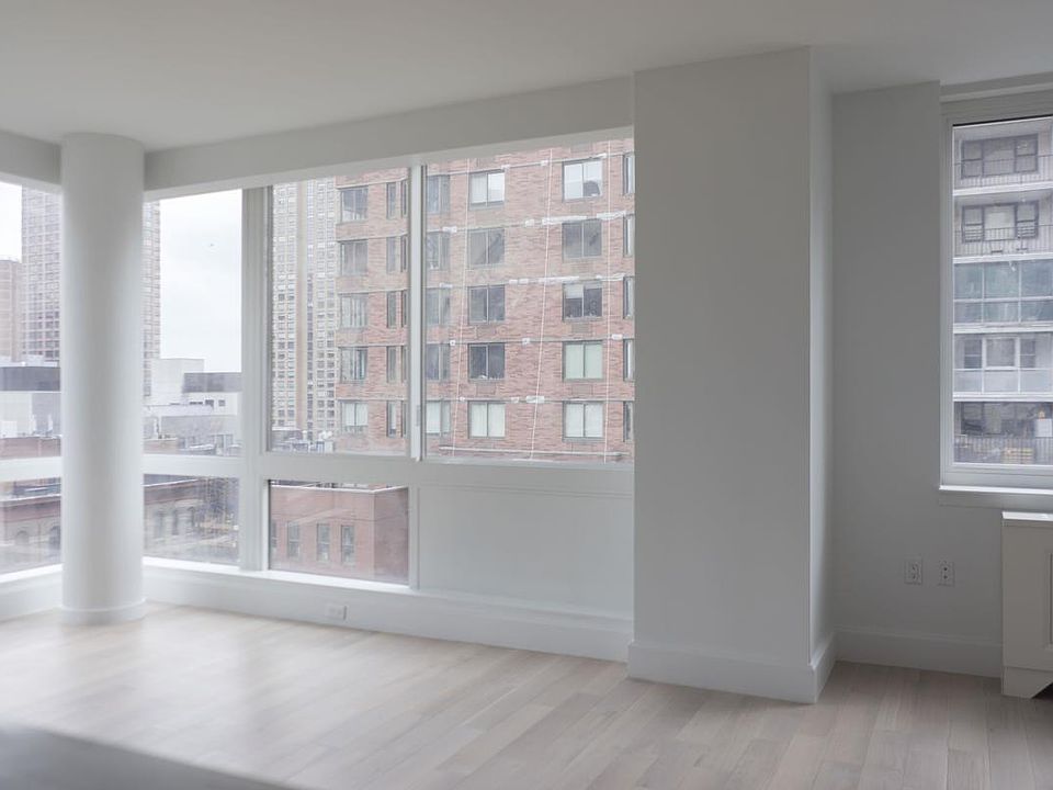 1st image of 389 E 89th St APT 8F