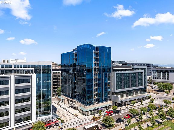 4th image of 590 Waterfront Way Unit 700