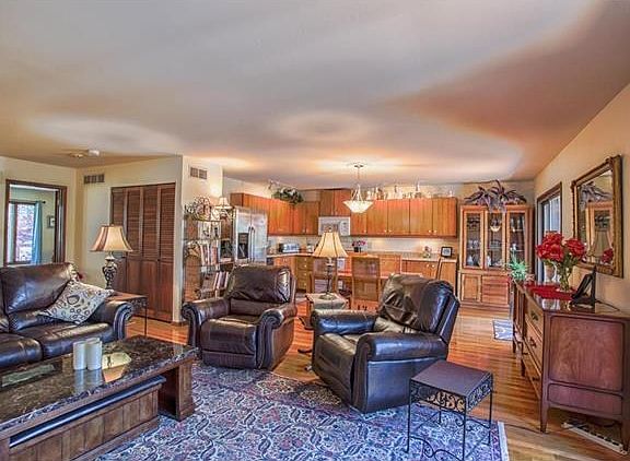 4th image of 1531 Birnamwood Trail Dr