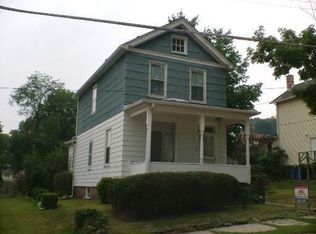 719 Ferree St, Coraopolis, PA 15108