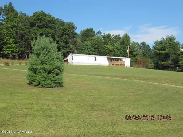 1409 Woods Gap Rd SE, Floyd, VA 24091