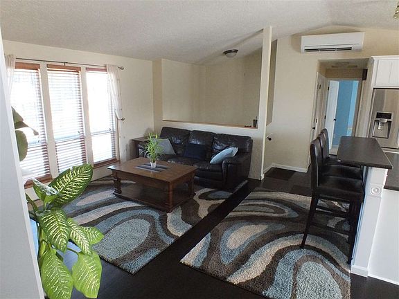 5th image of 25404 E Rich Ave