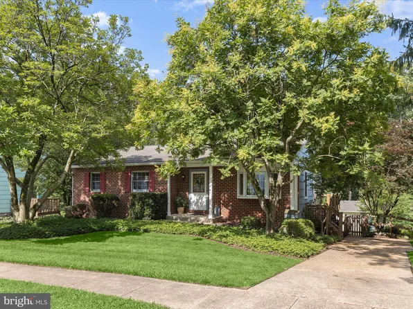 1418 Gibsonwood Rd, Baltimore, MD 21228