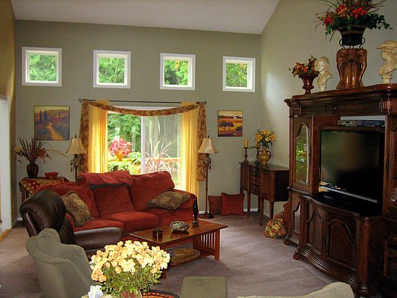 3rd image of 8195 NE Mabrey Ln