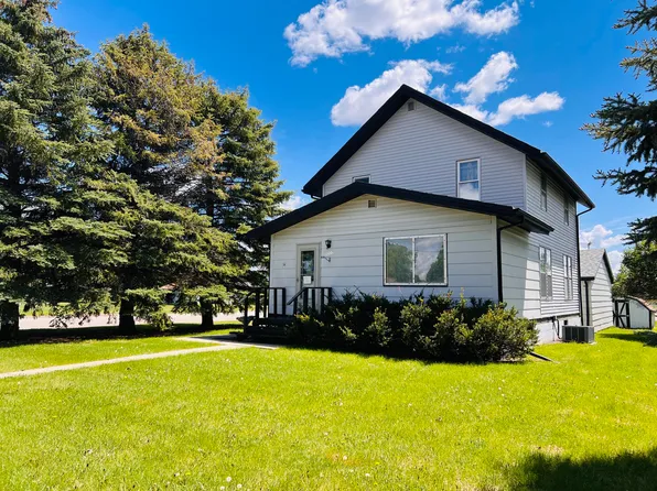 1222 10th Ave SE, Aberdeen, SD 57401