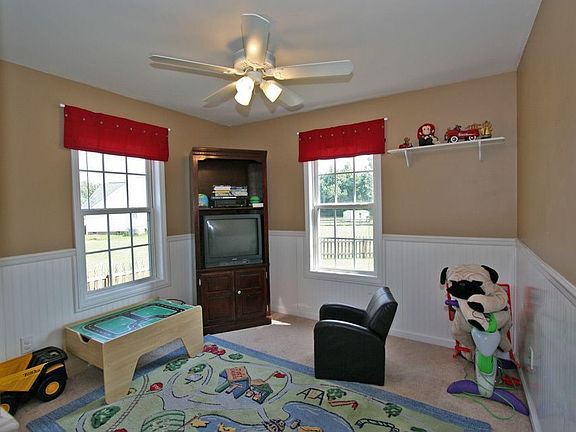5th image of 190 Stoneridge Ct