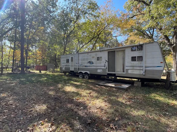 17-174 Woodhaven Lakes, Sublette, IL 61367