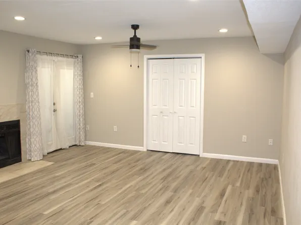 1045 Turtle Lake Blvd #101, Irving, TX 75060