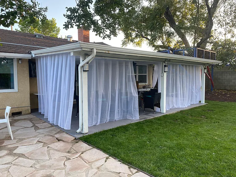15735 Superior St — Photo 43