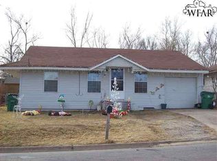 620 Cottonwood St, Burkburnett, TX 76354