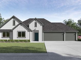 323 Davis Mountain Dr, Lockhart, TX 78644