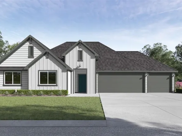 323 Davis Mountain Dr, Lockhart, TX 78644