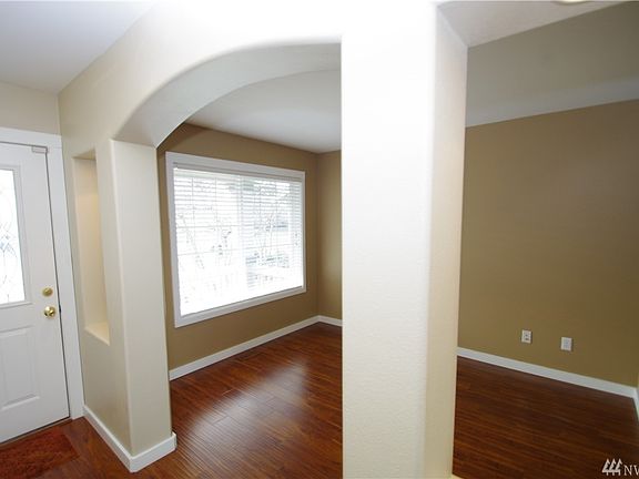 2nd image of 7905 207th St E