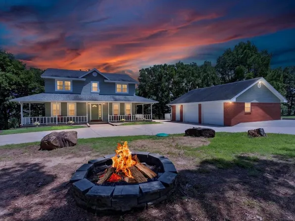 36602 Ridge Rd, Poteau, OK 74953