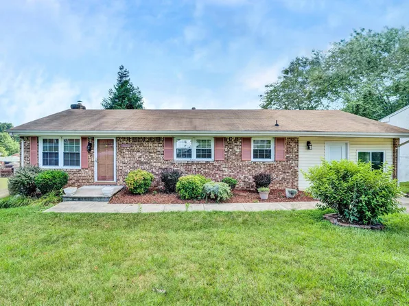 5626 Daytona Rd, Roanoke, VA 24019