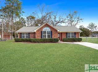 17 Kevin Rd, Hinesville, GA 31313