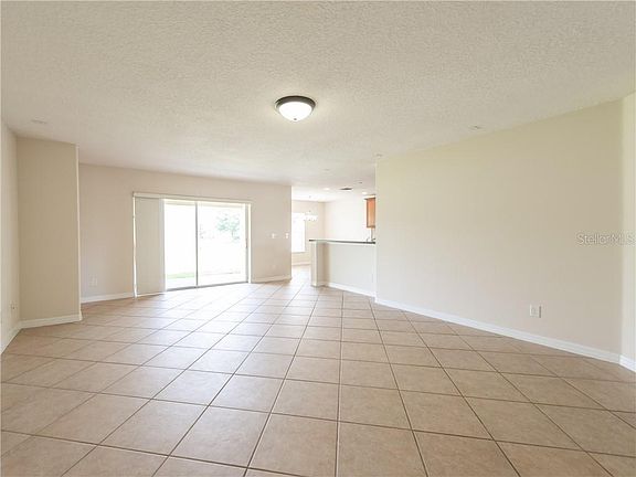 2nd image of 1027 Burland Cir