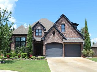 44 Maple Grove Blvd SW, Huntsville, AL 35824