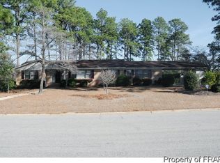 215 Kinlaw Rd, Fayetteville, NC 28311