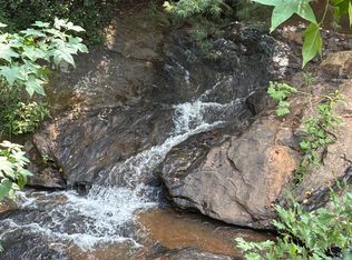 44 E Old Mill Rd, Travelers Rest, SC 29690